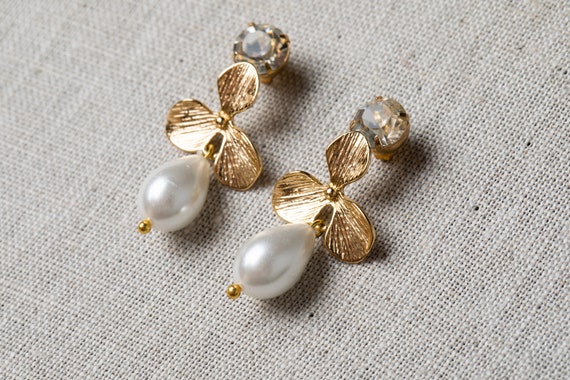 Etsy pearl on sale drop earrings