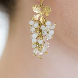 FONTEYN Orchid drop moonstone cluster earrings, statement earrings, wedding earrings, bridal earrings, drop earrings, floral image 3