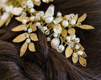 ELIZABETH | Gold Leaf Vine, Bridal Comb, Wedding Headpiece, Gold Comb, Bridal Jewellery, Pearl Bridal Headpiece, Wedding, Pearl Barrette