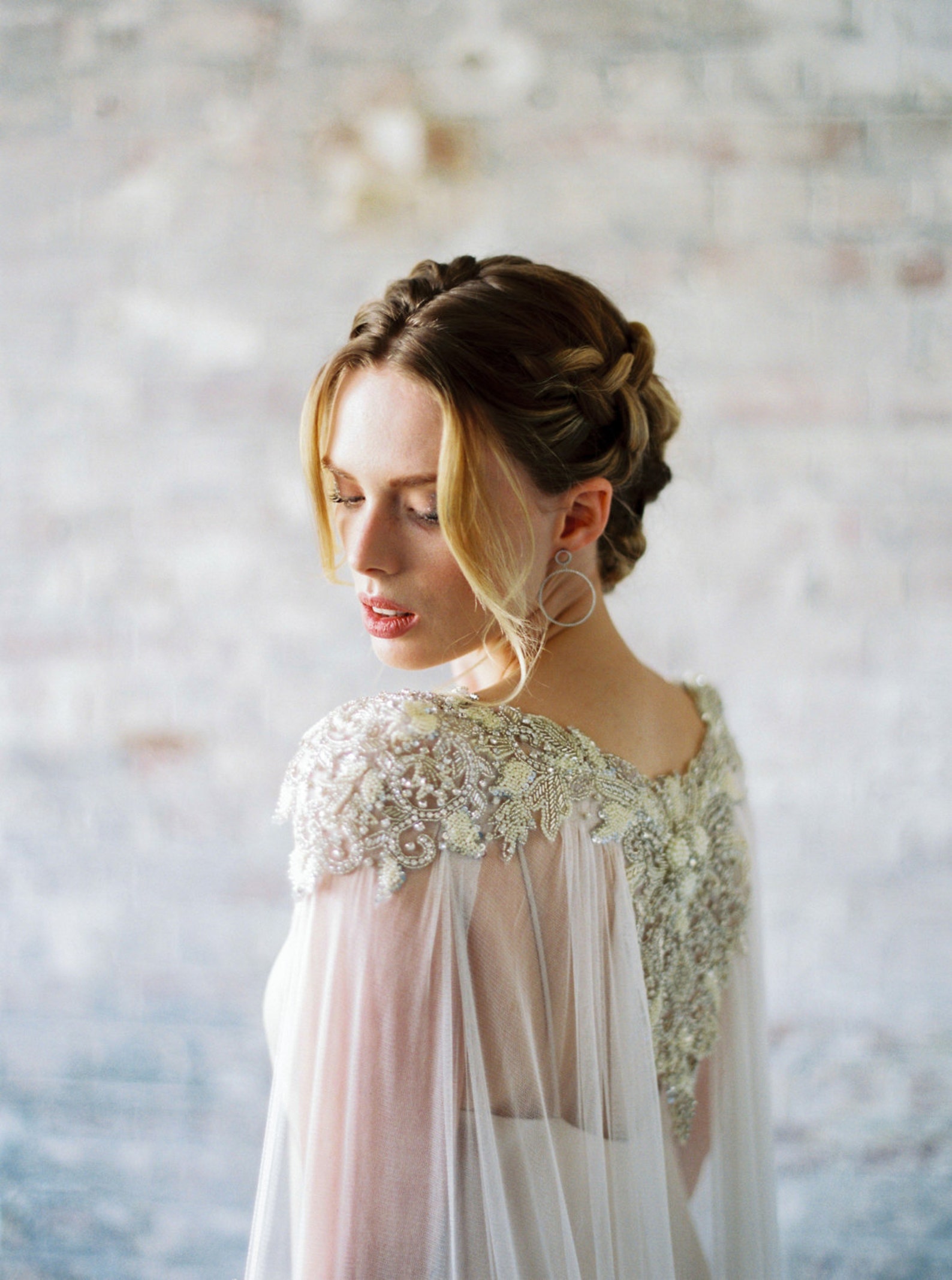 LAKSHMI Luxury Pearl & Silk Wedding Cape Veil Bridal Cape Etsy UK