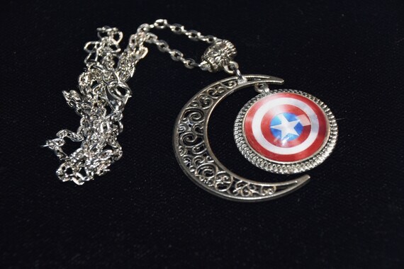 Captain america hotsell pendant