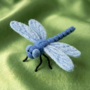 Blue Dragonfly Needle Felting Kit for Beginners | Wool Supplies+Step Guide, DIY Project, Stress Relief Hobby, Birthday Present