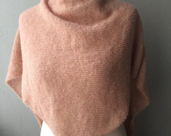 Alpaka/Seide "Peach Fuzz" Alpaka Tuch Stola Schultertuch Alpaka Seide gestrickt rosa sand  knitted shawl triangle Wolle