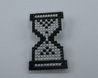 Windows Hourglass Cross Stitch Pin