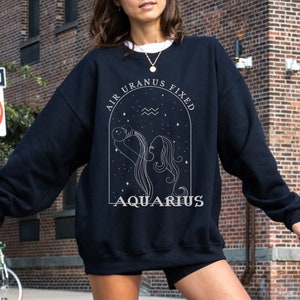 Aquarius Sweatshirt, Zodiac Crewneck, Astrology Sweatshirt, Witchy Vibes, Minimal Crewneck, Celestial Sweatshirt, Gifts for Her