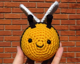 Clara the little bee, amigurumi, crochet bee, plush