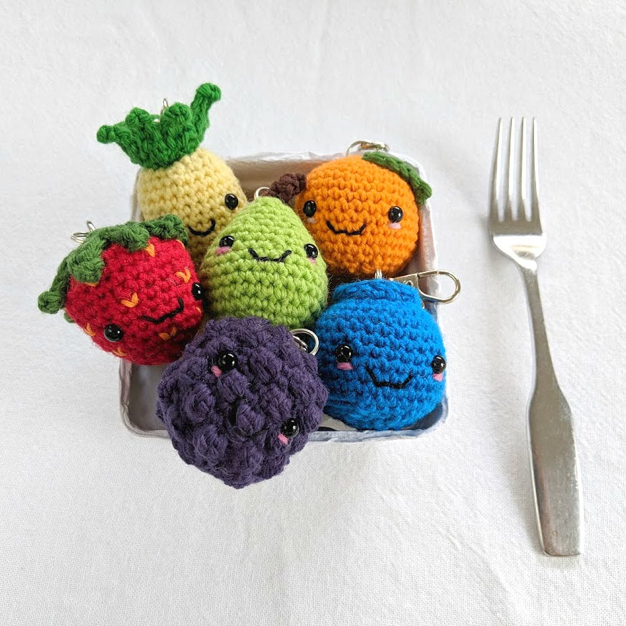 Pineapple Keychain, Fruit Keyring, Crochet Pineapple - Etsy
