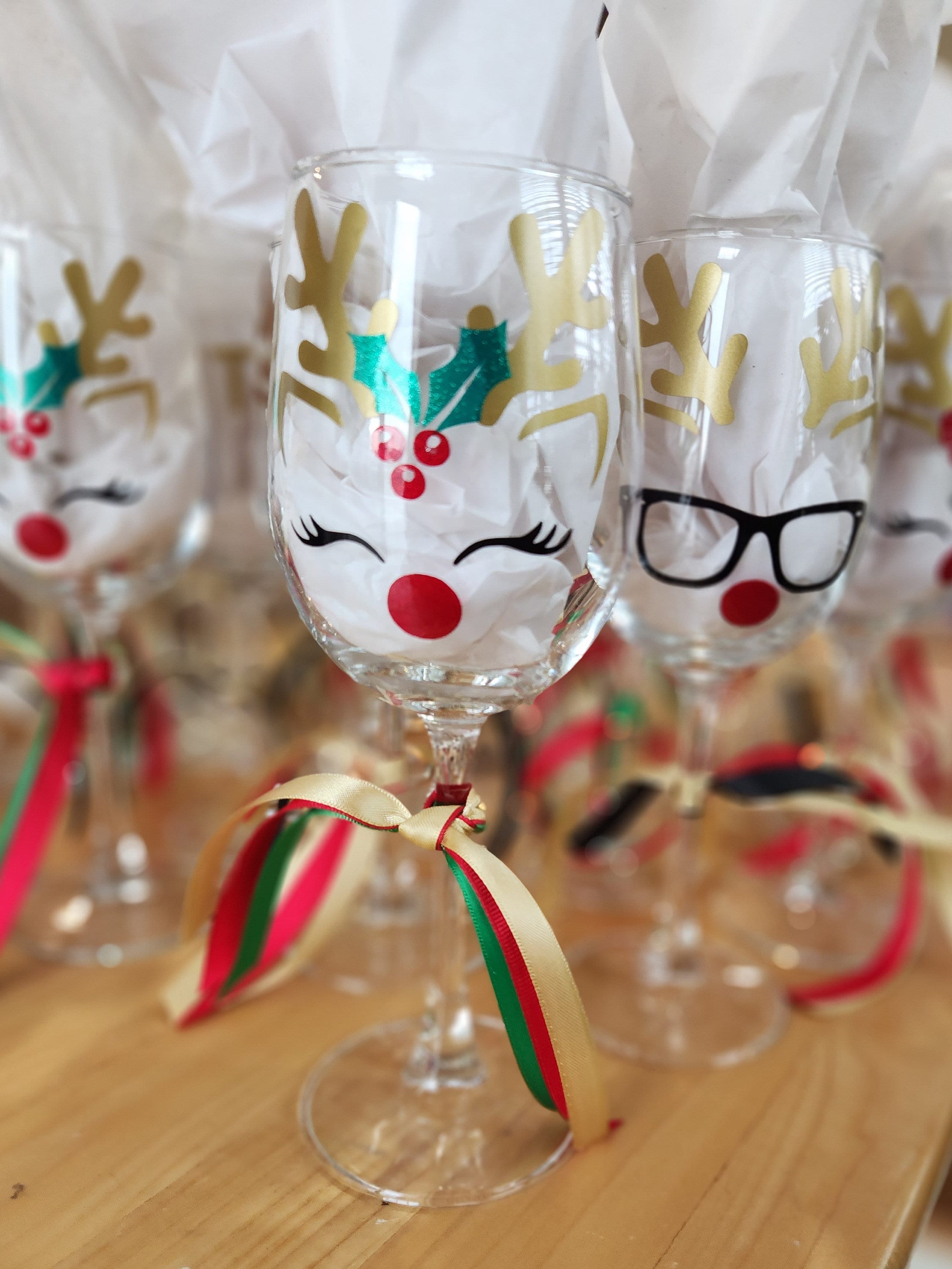 Handpainted RED HAT LADY Girls Night Out Fun Wine Goblets Glass Stem 9”  Ladies 4