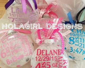 Adorno navideño para la primera Navidad del bebé, adorno de cristal personalizado, adorno navideño con fecha de nacimiento, anuncio de nacimiento, envío gratuito, regalo estupendo.