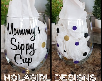 Mommy's Sippy Cup Wine Glass, personalized glass, ladies gifts, Mothers Day, Mommy's Time Out, Mommy to be, shower gift, Gift for her, moms