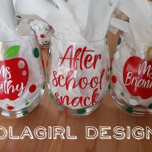 Taça de vinho personalizada para professor: design de maçã em vinil, presente de agradecimento ao professor