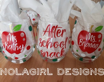 Bicchiere da vino personalizzato per insegnanti: divertente design a forma di mela, regalo per ringraziare gli insegnanti, fine anno scolastico, insegnante di sostegno.