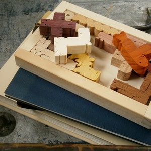 Handmade Wood Puzzle Vibrant Edition 2000 Solutions