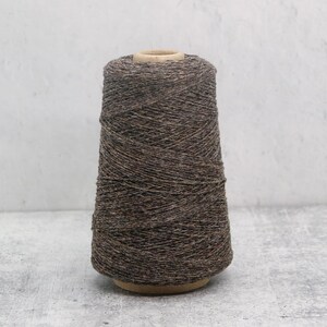 JC Rennie Supersoft Garn Cone 150g Elefantbrunt 100% Ull Maskinstickningsgarn 2/11.3Nm