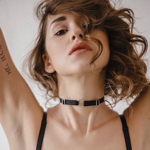 Base Black Choker Necklace  - Bondage Accessory - Sexy Bondage Lingerie for Women