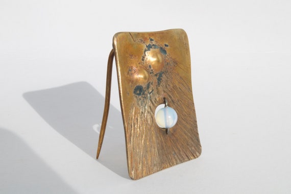 Uisneach Bronze Brooch with Moonstone