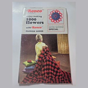 Vintage Ronco Flower Loom Booklet, 1000 Flowers, Mon Tricot Special, 1970s Yarn Flower Patterns, Afghan and Vest