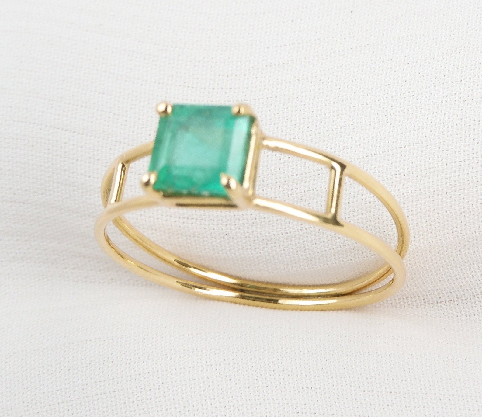 邦楽 LOVE SHOP COLOMBIA - EMERALD GROOVE 邦楽 LOVE SHOP COLOMBIA - EMERALD GROOVE 1.87 Carat Green