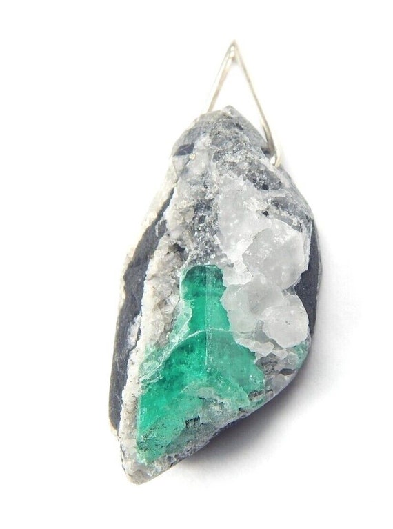 Colombian Emerald Natural Rock & Crystals 8.00 Ct… - image 1