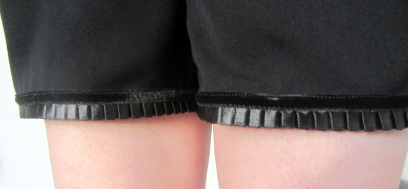 Black short shorts High waist shorts with velvet trim and pockets retro 50s 60s style original design by Paczula Boho glamour resort wear