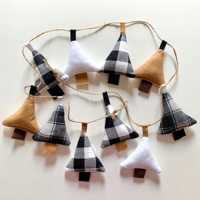 Buffalo Plaid Garland, Fireplace Mantel, Espresso Colours image 5