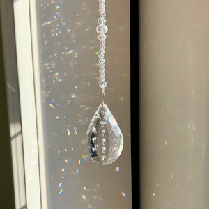 Crystal Sun Catcher, Raindrop Sun Catcher, Crystal Teardrop, Clear Crystal Prism, Hanging Window Decoration, Unique Gift 1824S