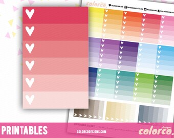 Op de afbeelding: Printbare kleurverloopbladen met witte hartjes. De bladen zijn in tinten roze, paars, blauw, groen en grijs. De tekst "PRINTABLES" staat onderaan de afbeelding.