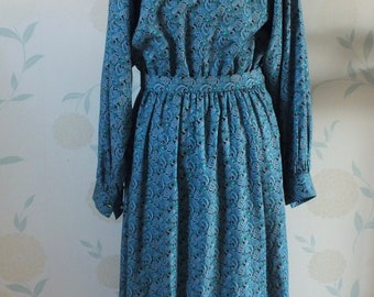 Vintage nightingales dresses 2025