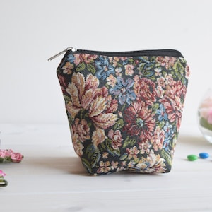 Cosmetic case, Floral charger bag with zipper, Make Up Pouch, tapestry bag, Travel bag, Makeup bag, tapestry pouch,  Zip up Coin Purse