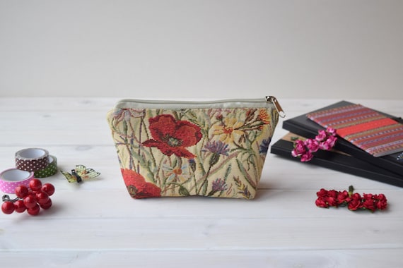 Floral Tapestry Cosmetic Pouch: Makeup Bag Organizer