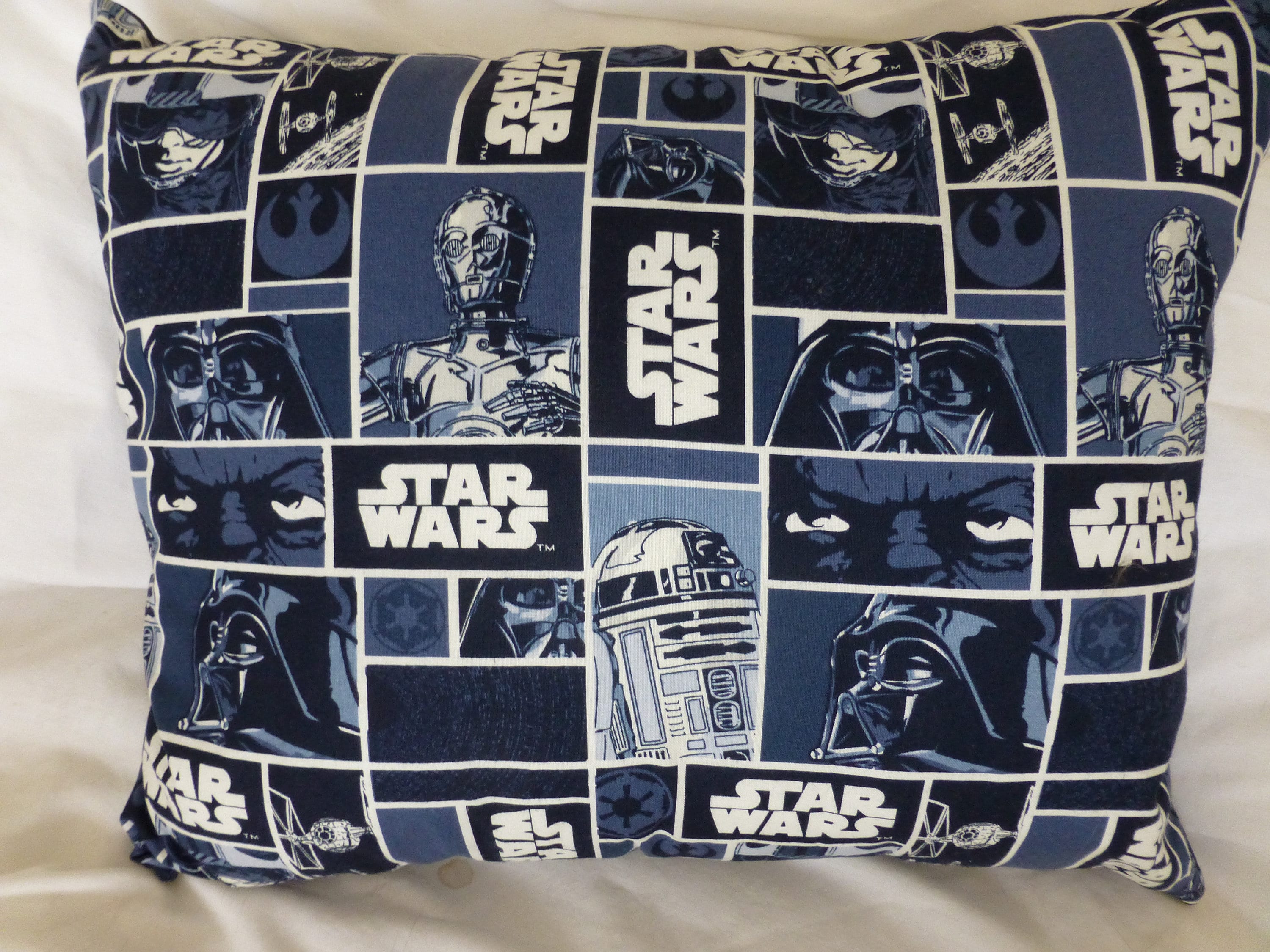 Star Wars Group Shot Classic Cover Throwback Throw Pillow
