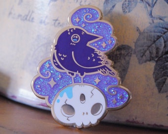 Enamel pin, Skull Raven pin, Hard enamel, Halloween Collectors, brooch, Pin Badge, Lapel pin, Pin Collecting, Spooky Pin,