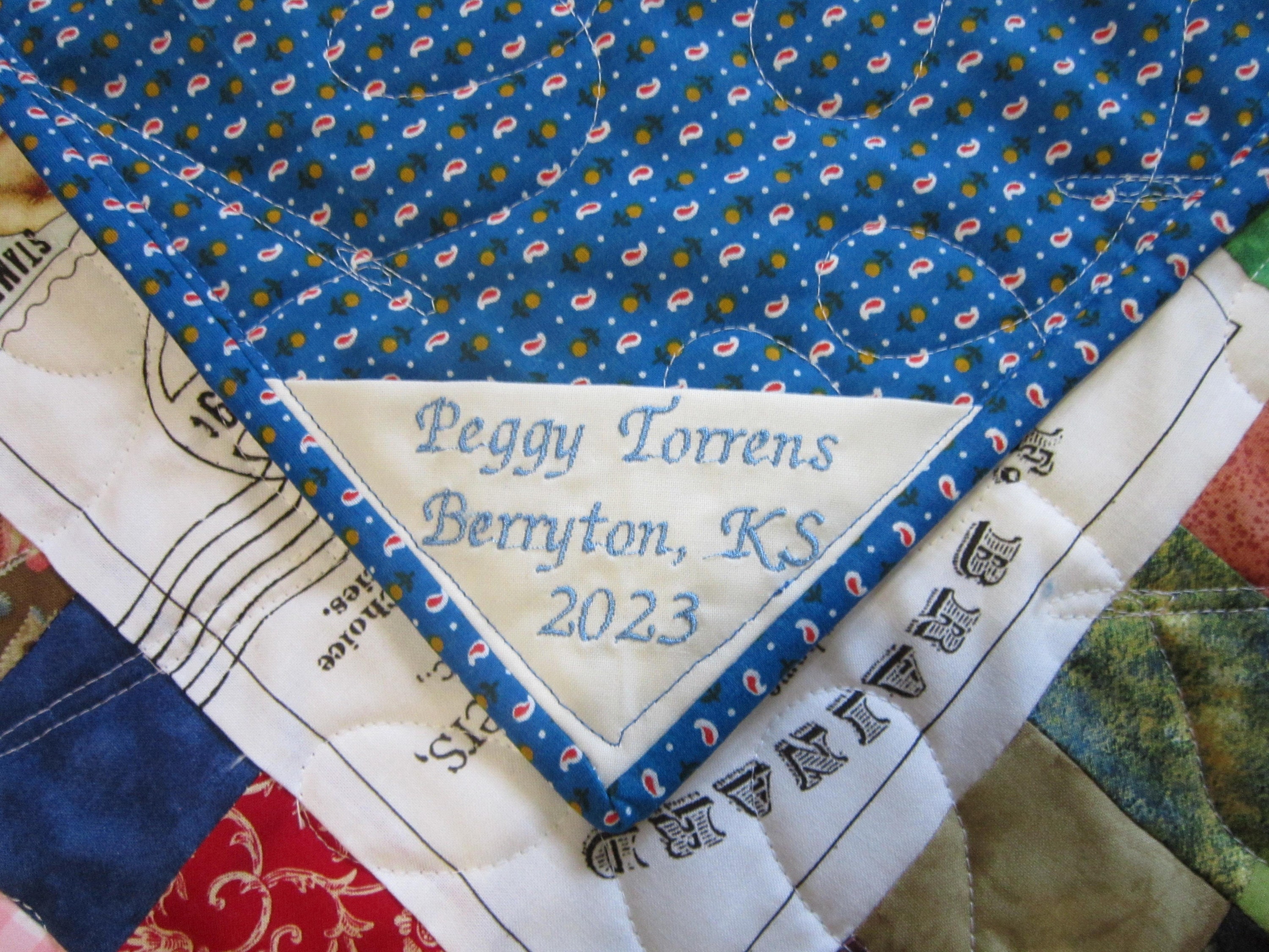 New USA Handmade Lap/throw Size Patchwork Quilt W/ Antique Sewing Ads ...