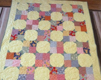 New USA Handmade Twin Size Quilt- 4-Patch Snowball Patchwork 64&quot; x 70&quot; Yellow & Green