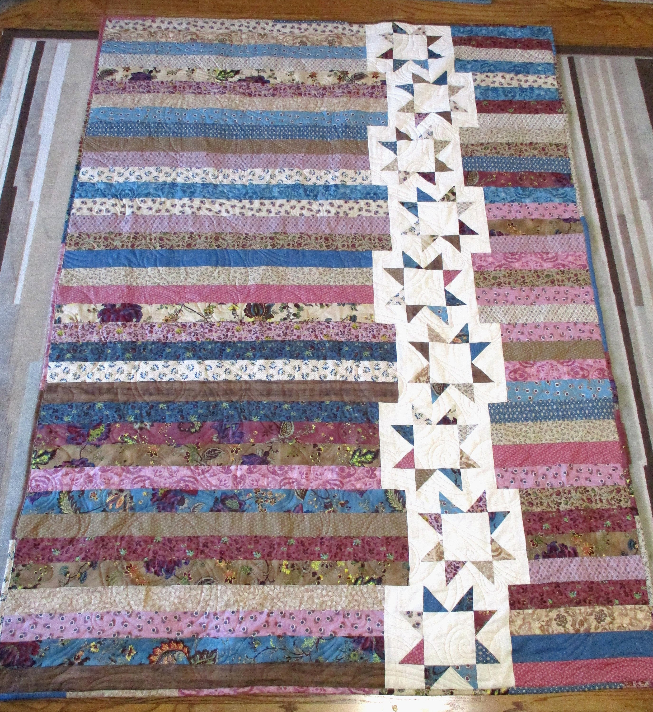 New USA Handmade Twin/Throw Patchwork Quilt 53" x 74" Star Strip Blue Rose & Beige