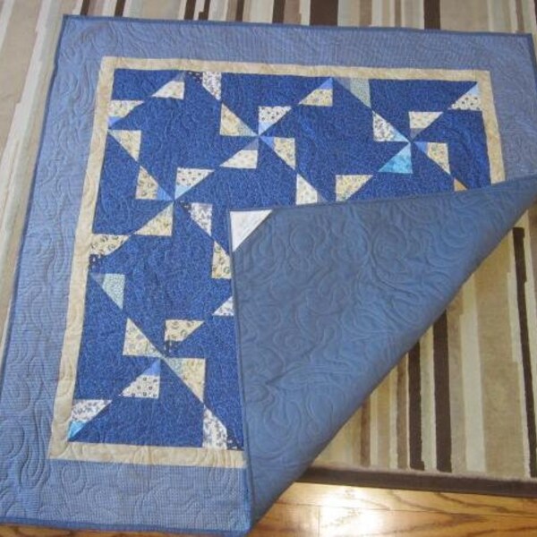 New USA Handmade Crib/Lap Quilt Blue Pinwheels Patchwork 50" x 50"