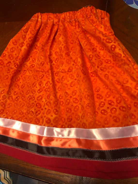 Black skirt 5t discount