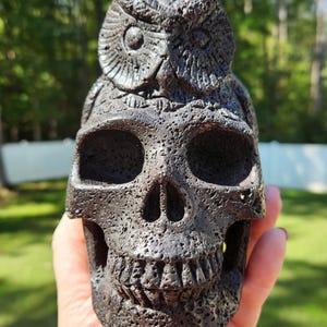 Lifesize Hot Lava Stone Skull (6.5"): Owl on Top