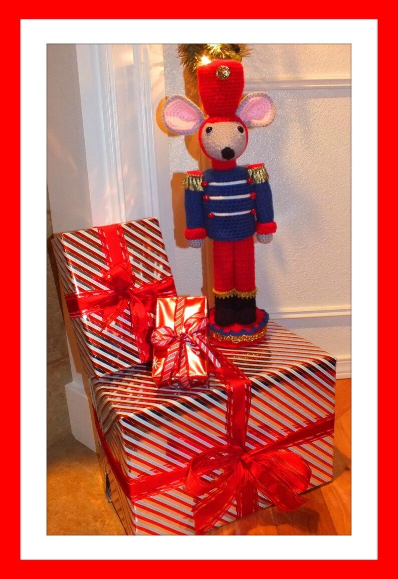 Christmas Mouse Nutcracker & Doll Pattern© image 4