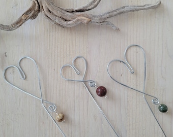 Heart Shaped Plant Stake, Plant Décor, Gemstone Heart, Wire Heart Plant Stake, Plant Lover Gift, Choice of Gemstone and Size
