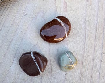 Triple Wishes Wishing Stone Set, Beach Rock Set 3, Sea Stones, Wishing Rock, Beach Stones, Natural Gift, Healing Stone, Carin Stone, Gift
