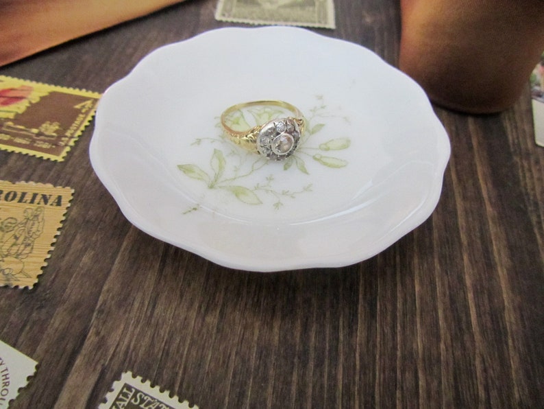Trinket Vintage Yellow Trumpet Flowers Ring Dish Wedding Styling Details Wedding Prop Vintage Porcelain Antique Jewelry Tray