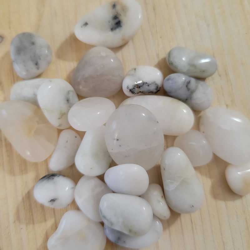 Milky Courts Rocks Milky Quartz - Etsy