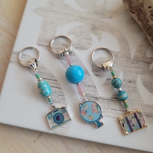 Travel Keychain, Cute Travel Theme Zipper Charm, Cute Camera, Globe & Suitcase Key Chains, Travel Style Keychain, Keychain for Travel Lover