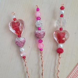 Valentine Heart Plant Stake, Beaded Garden Stake, Wire Heart Plant Stake, Plant Lover Gift, Plant Decor, Copper Wire Heart Stake