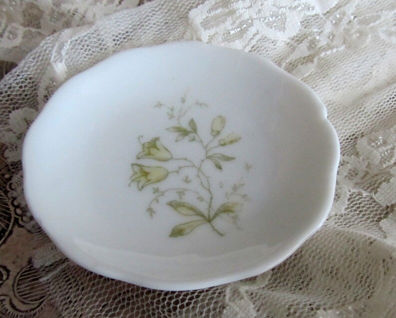 Trinket Vintage Yellow Trumpet Flowers Ring Dish Wedding Styling Details Wedding Prop Vintage Porcelain Antique Jewelry Tray