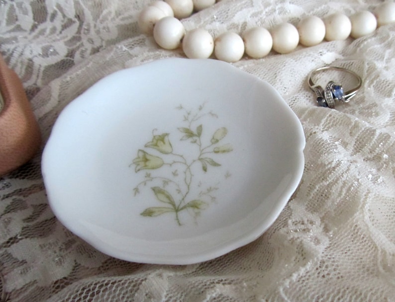 Trinket Vintage Yellow Trumpet Flowers Ring Dish Wedding Styling Details Wedding Prop Vintage Porcelain Antique Jewelry Tray