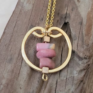 Rhodonite Necklace, Pink Stone Necklace, Gemstone Jewelry, Pink Beaded Necklace, Rhodonite Stone, Crystal Necklace, Layering Necklace