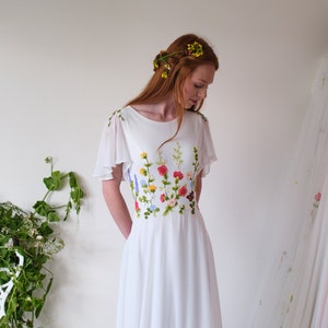 Wildflower wedding dress - garden wedding dress- floral embroidered wedding dress- The Dayflower dress