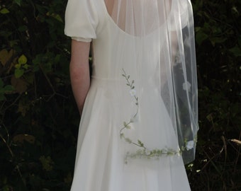 Gardenia Veil, floral border veil, embroidery veil